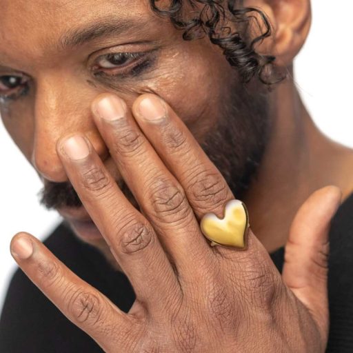 anello-doppia-fascia-con-cuore-irregolare-martellato (6)