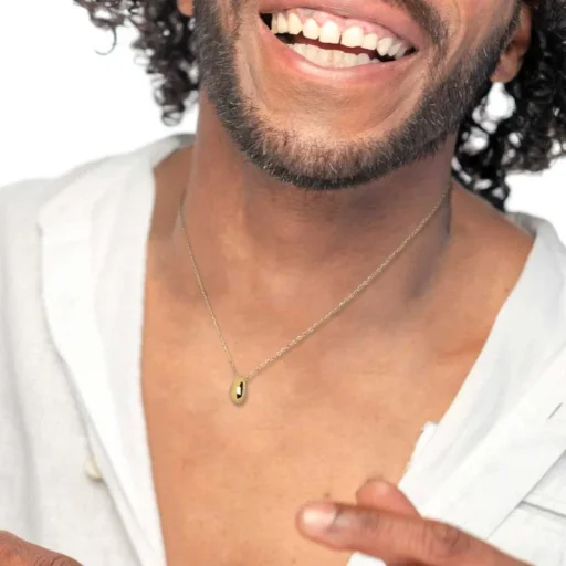 collana-con-centrale-a-forma-di-goccia (4)