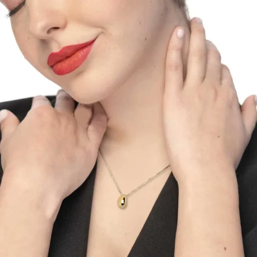 collana-con-centrale-a-forma-di-goccia (5)